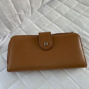 Etienne Aigner Wallet